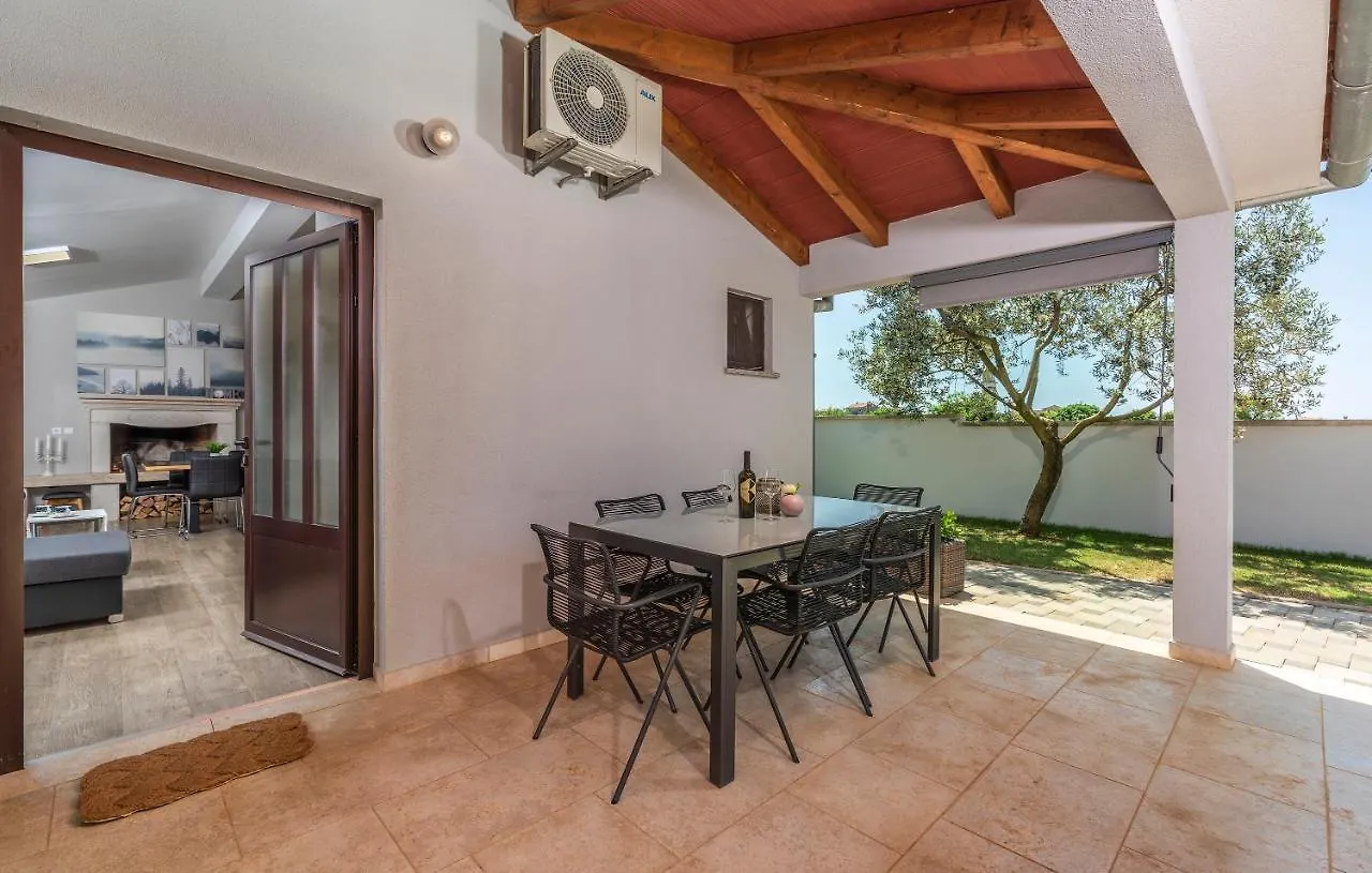 Apartment Maria Vodnjan 0*,  Croatia